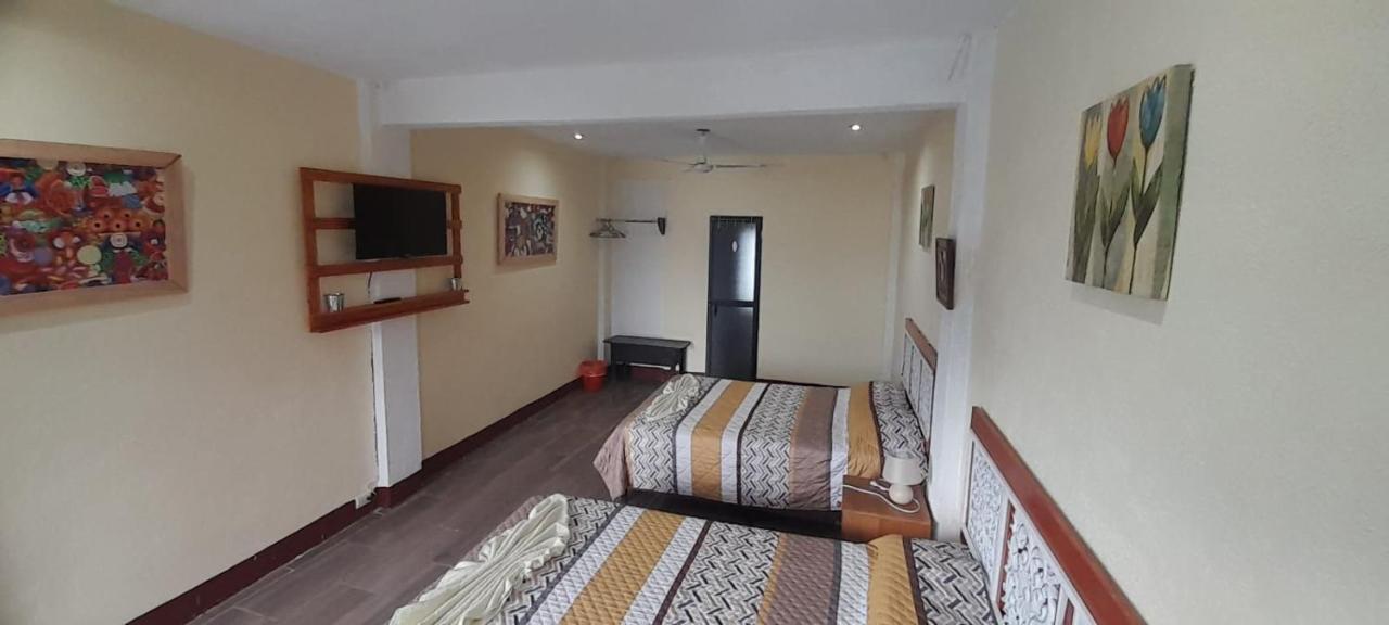 Hotel Porto Bello 산 페드로 라 라구나 외부 사진