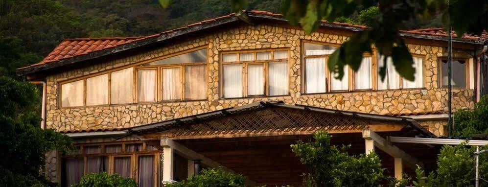 Hotel Porto Bello 산 페드로 라 라구나 외부 사진